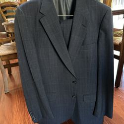 Men’s Burberry Suit