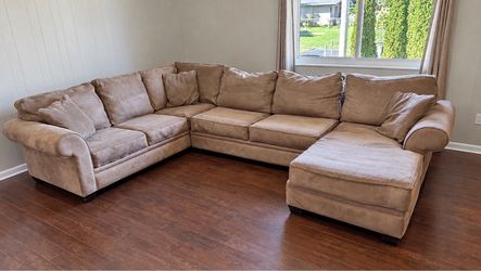 Microfiber sectional sofa and chair