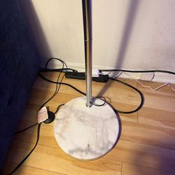 Lámpara Con Vase De Mármol