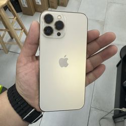 iPhone 13 Pro Max Unlocked 128GB! Finance For $50 Down Payment!!