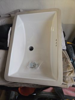 White Rectangular Undermount Bathroom Sink