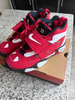 Nike turf deion