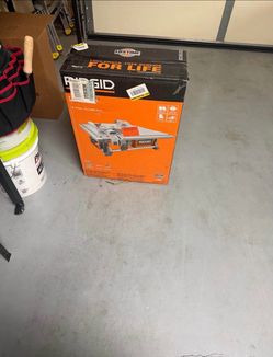 RIDGID 7 in. Table Top Wet Tile Saw