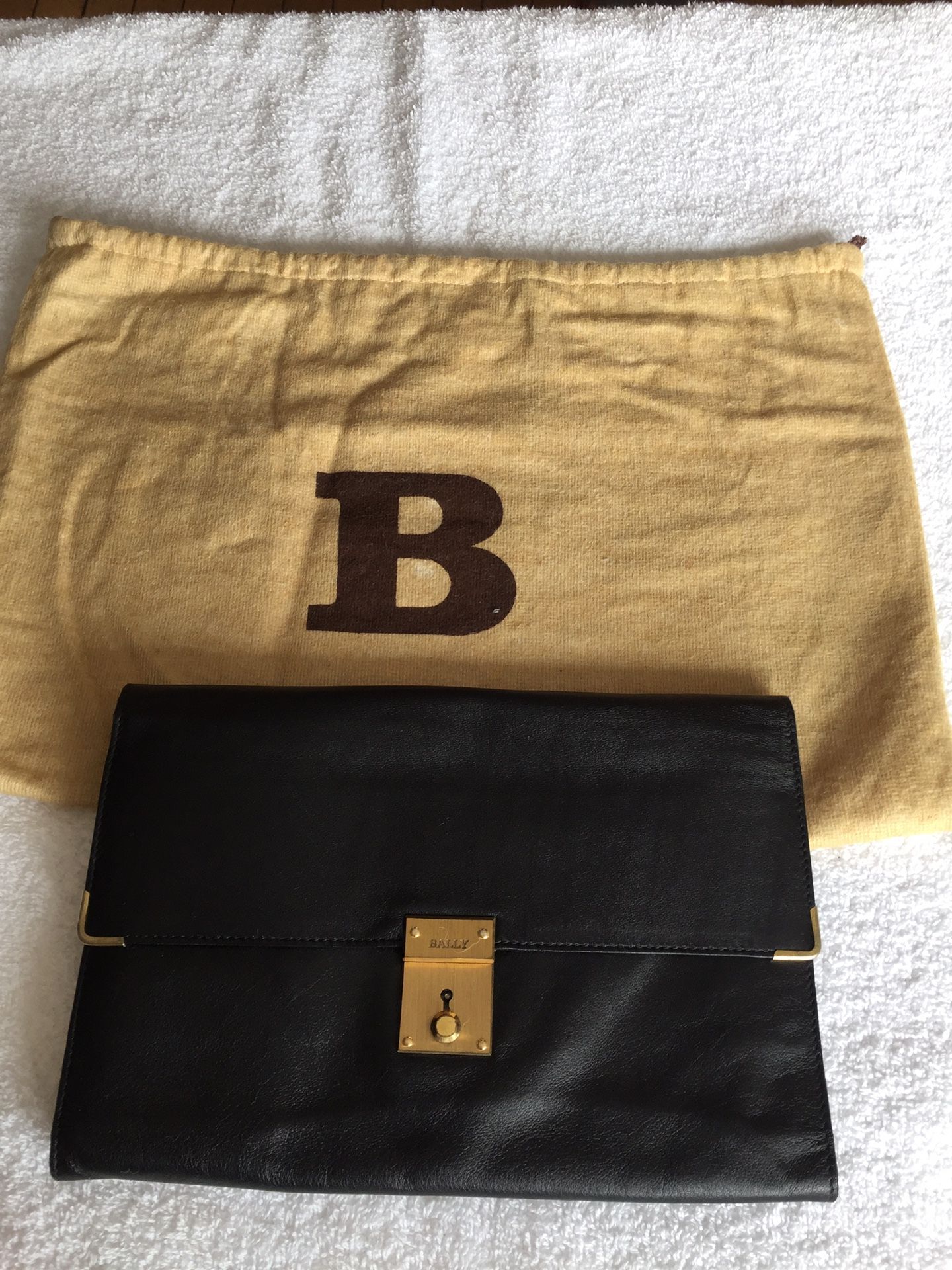 Bally vintage leather men clutch