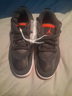 AIR JORDAN 4RM Basketball Sneakers (brand new)