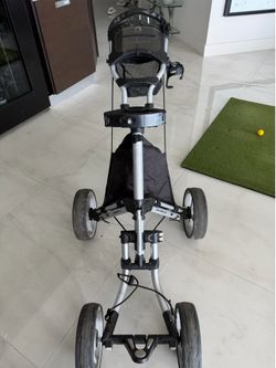 Caddytek Golf Push Cart-No umbrella holder