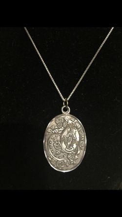 Sterling silver Virgen Marry Charm with 925 Silver necklace $25