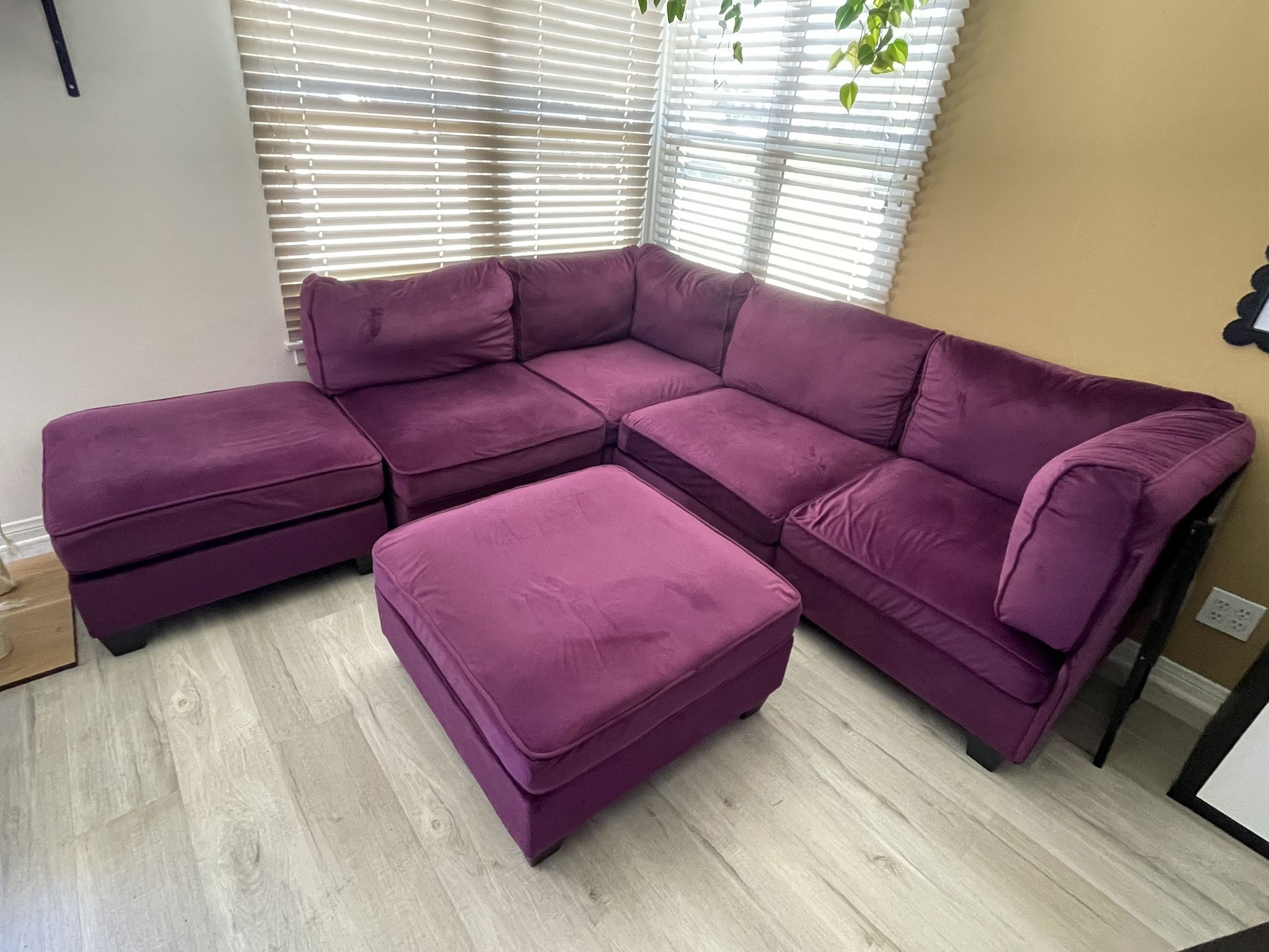 Large Sectional Couch 