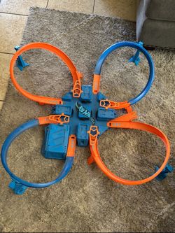 Hot wheels criss cross track