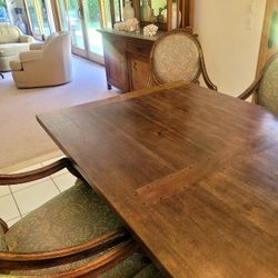 Dinning Room Table 