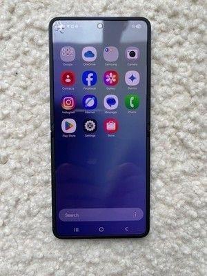 Samsung Galaxy Z  Flip 7 512 Gigs