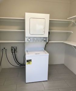 Whirlpool Stacked Washer Dryer Unit