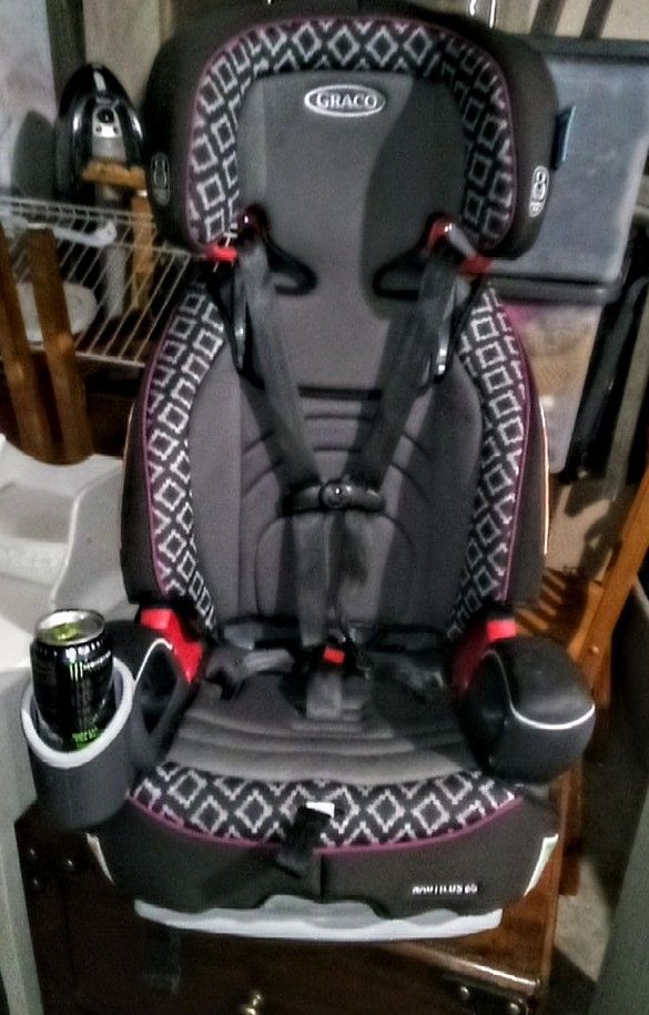 Gently Used Nautilus 65 3 In 1 Toddlers Carseat!