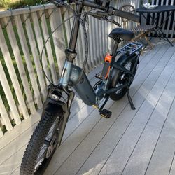 Ride1UP Portola Folding Electric Bike