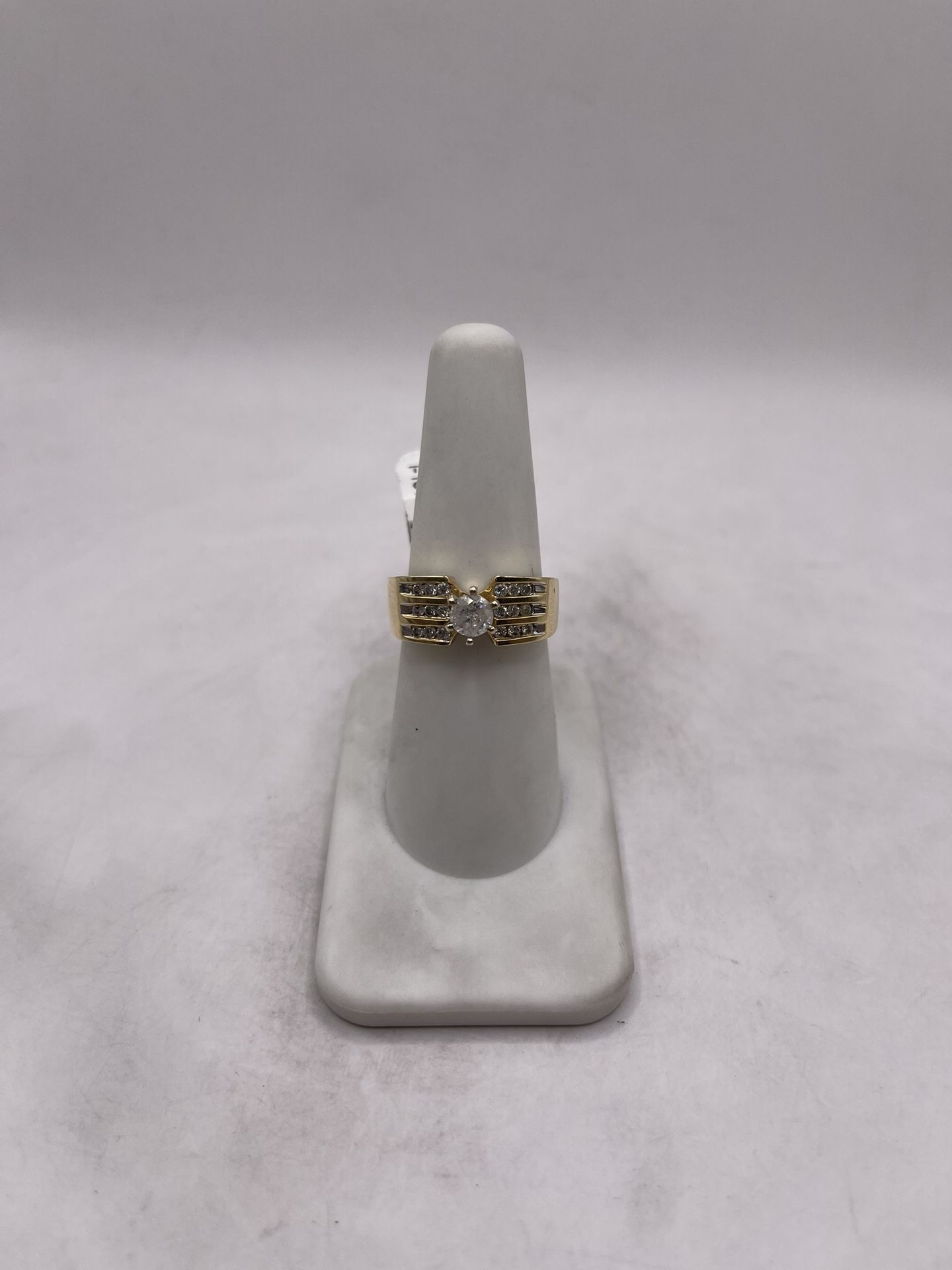 14kt Gold Diamond Engagement Style Band