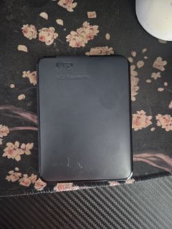 WD Elements External portable Hard-drive (1TB) (Pick-Ups Only)