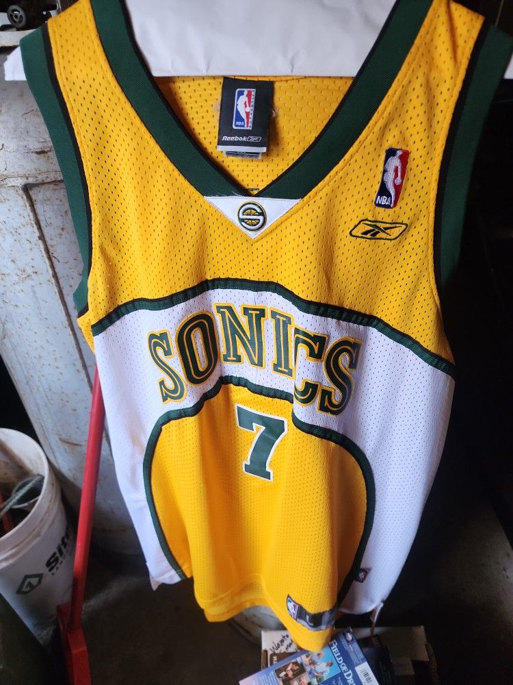 Signed Sonics Jersey Nunber 7 Rashard Lewis