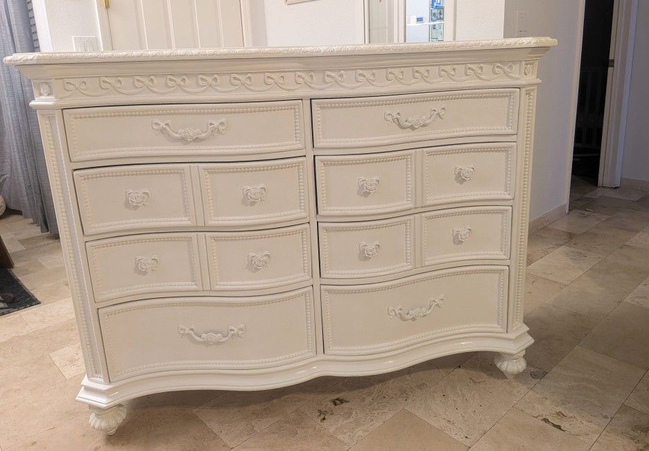 White Dresser with 8 Drawers