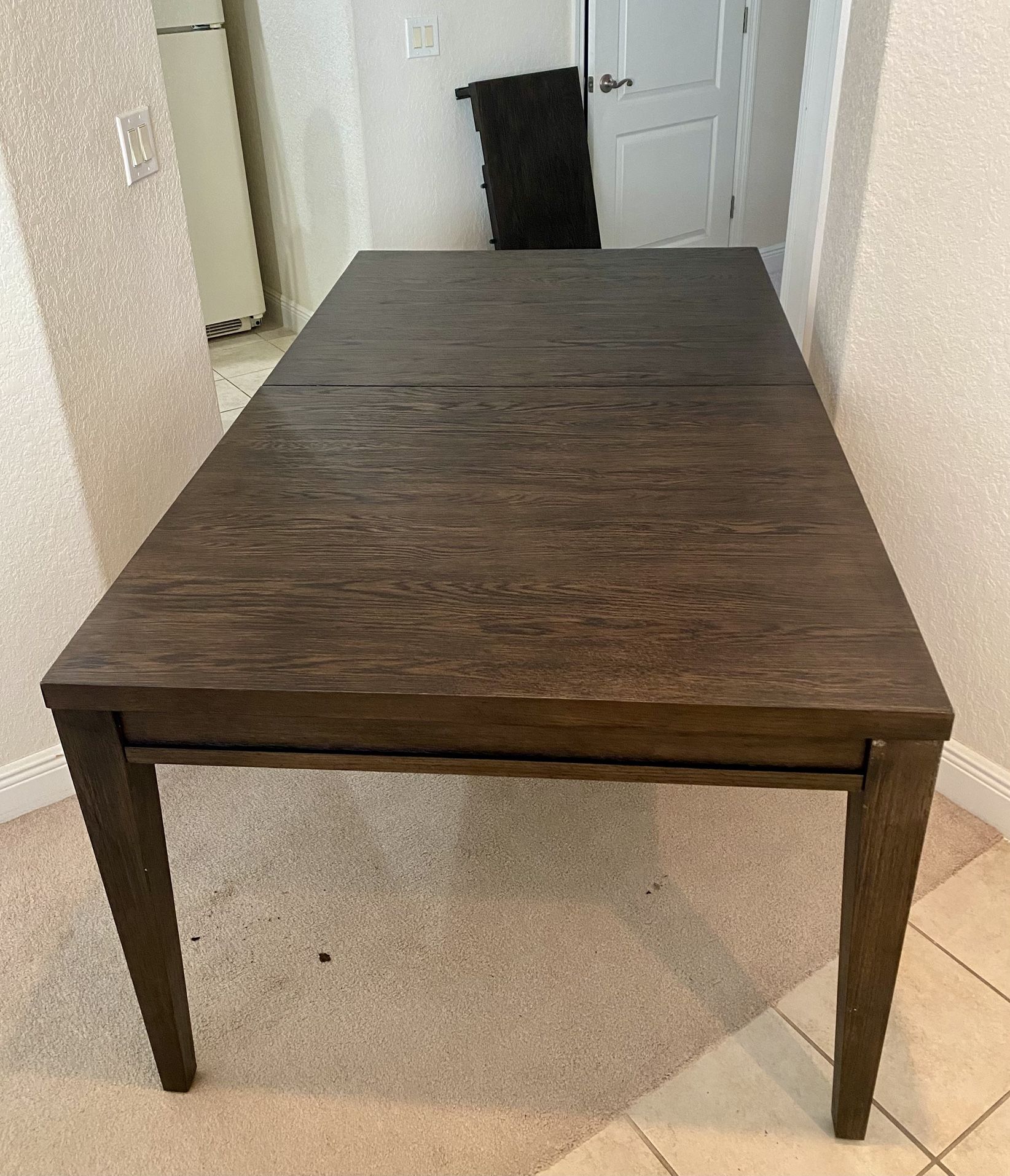 RidgeWood Dining Table