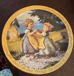 MI Hummel Collection Sisters Plate “ Through The dance Of Life”