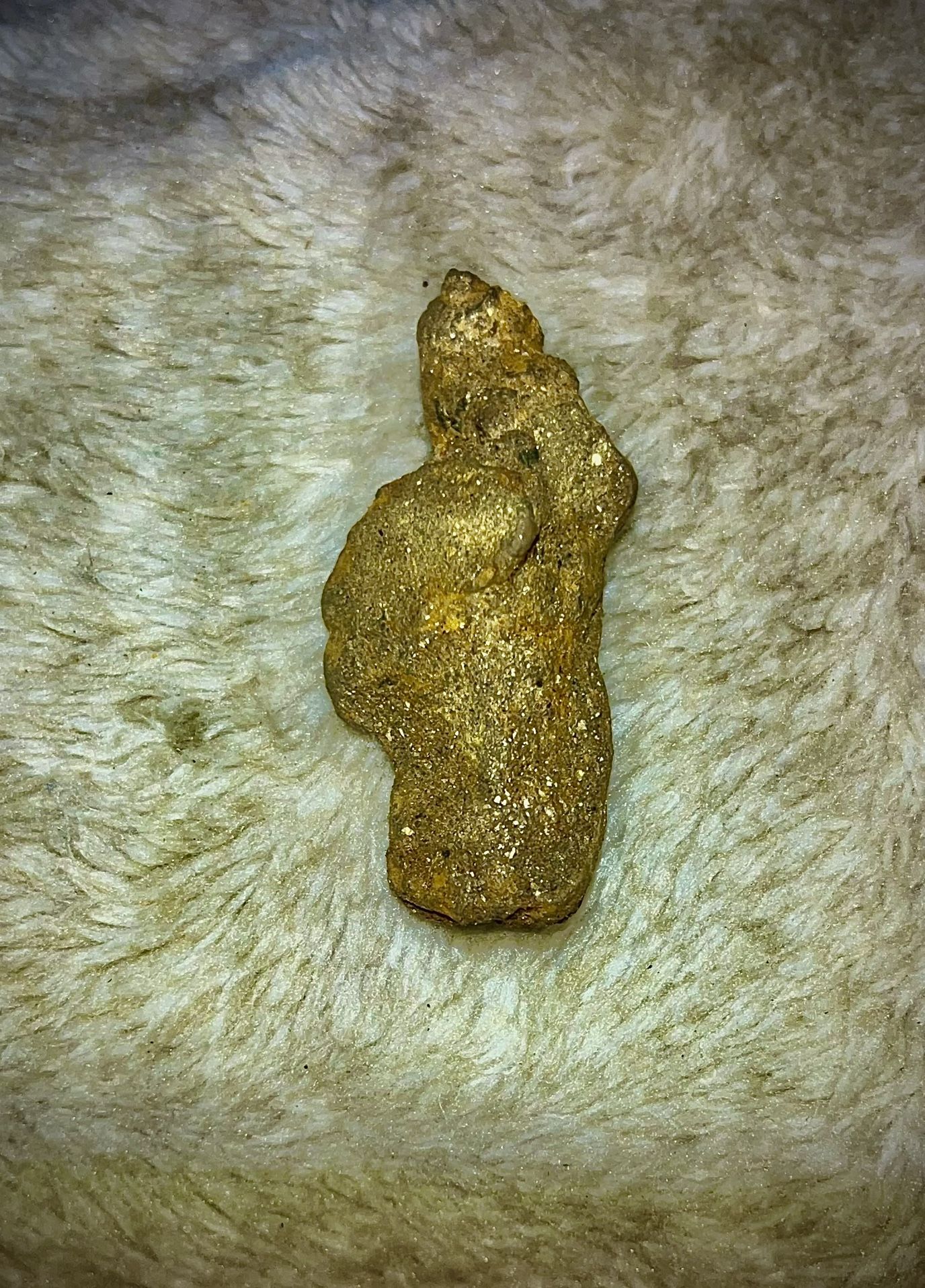 9.2 Gm Natural Gold Specimen , Southern Ca 