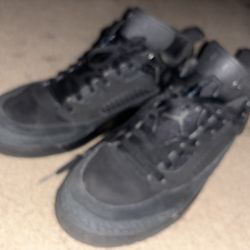 Jordan Spizike Low