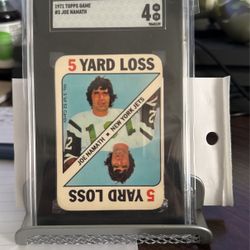 Graded 4. 1971 Tops Game Joe Namath.