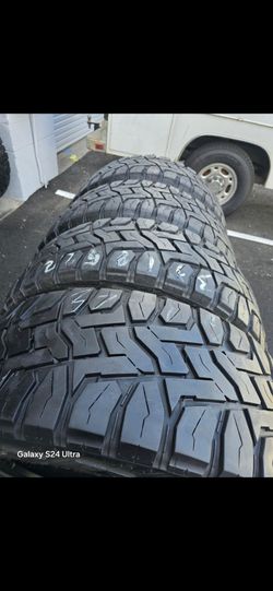 4 used tirez Lt37x12.50r22 toyo rt open county