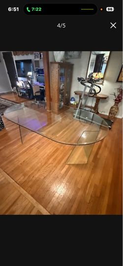 Glass dining room table