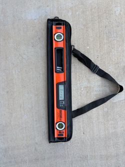 Johnson Digital Level with Carry Case