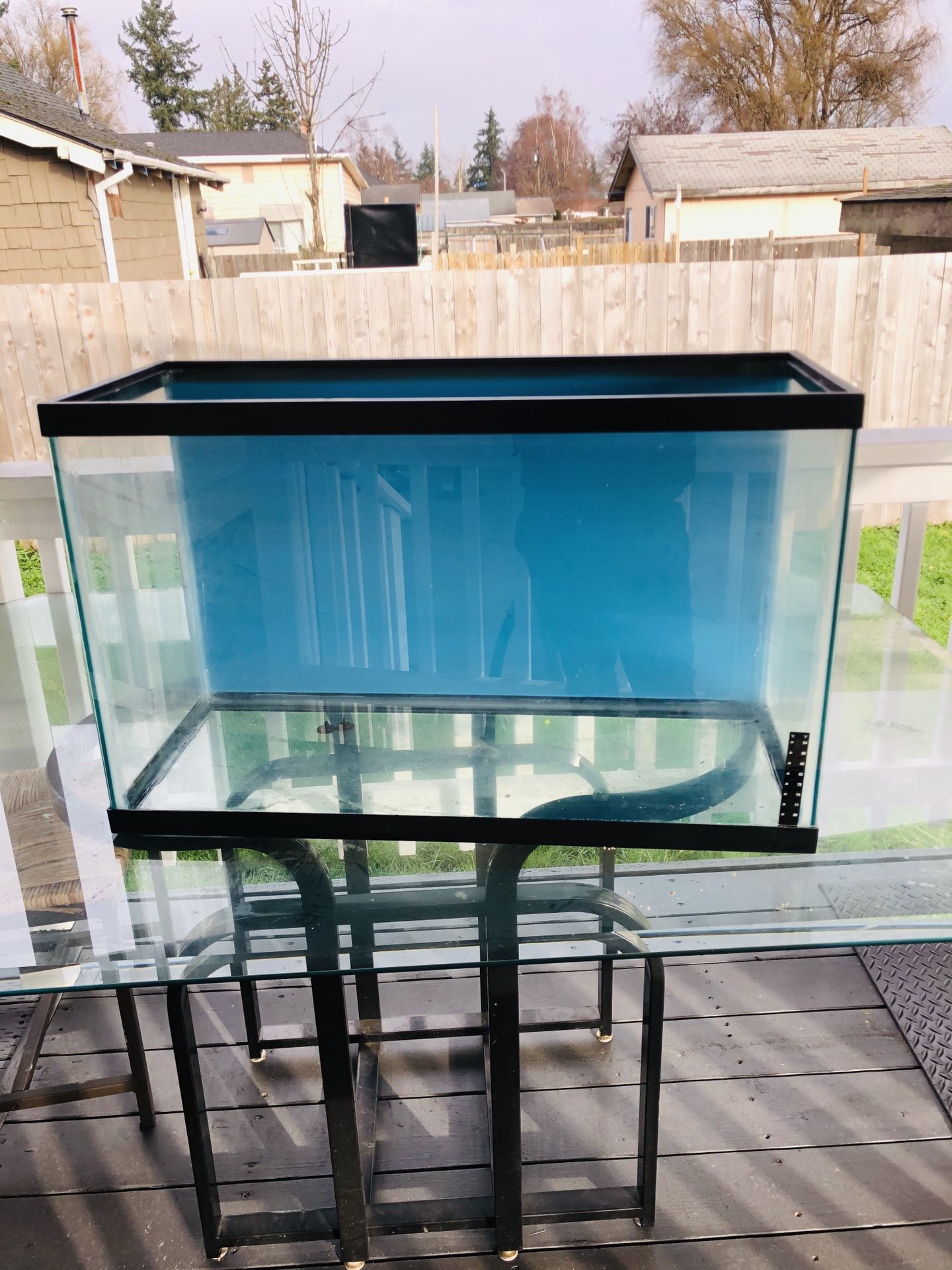 29 Gallons Aquarium/Fish Tank 