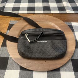 Michael Kors Belt Bag