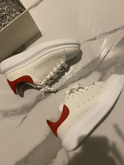 Alexander mcqueen size 8