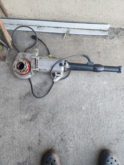 MAQUINA DE  ROSCA MARCA REX