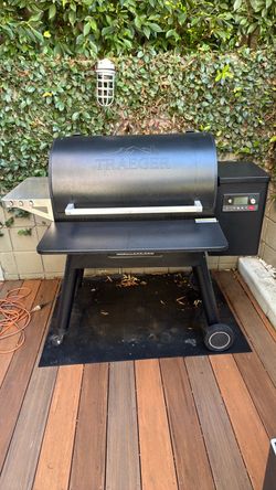 Traeger Pellet Grill Smoker Itonwood 885