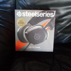 Still Series Headphones