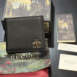 Men's Gucci Wallet for Sale in Brooklyn, NY - OfferUp