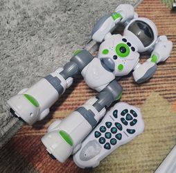 JJRC Intelligent RC Robot Toy - Gesture Sensing, Dancing & Singing with Remote