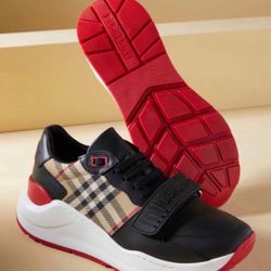 Burberry Shoes 