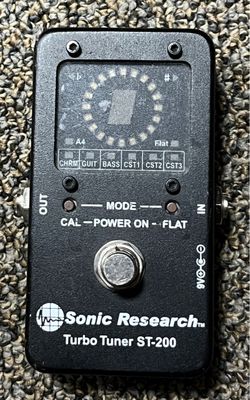Sonic Research Turbo Tuner ST-200 Strobe Guitar Bass Tuner Pedal