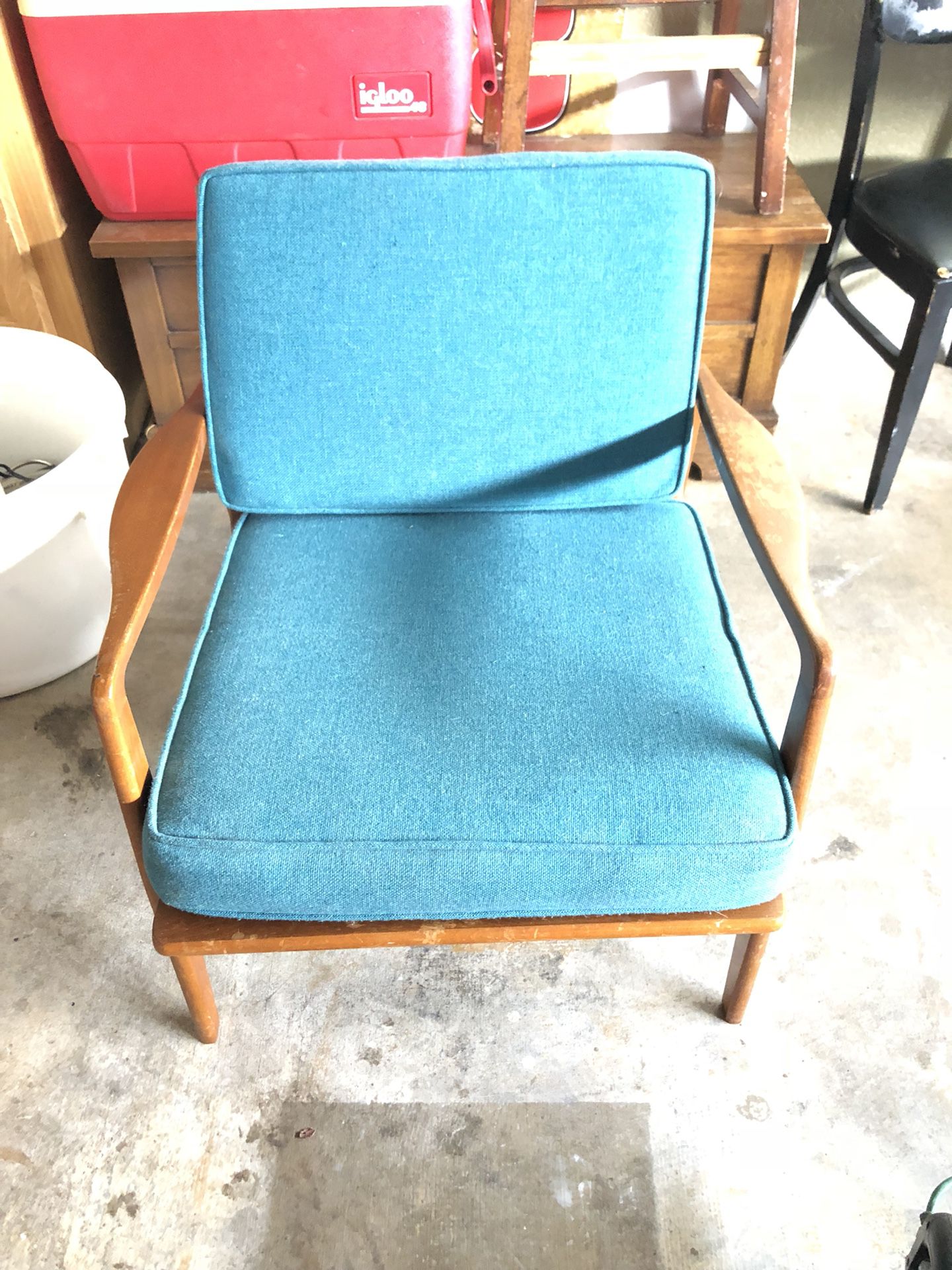 Yugoslavia vintage made chair original cushions