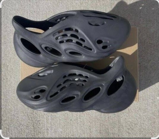 Adidas Fome Runners