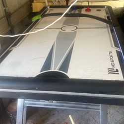 Air Hockey Table 