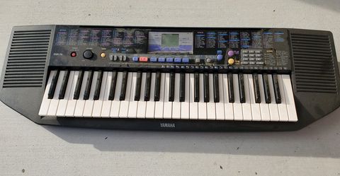 Yamaha PSR-78 Keyboard