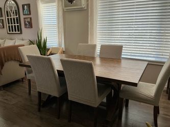 Dining table set for 6