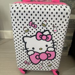 Hello Kitty Luggage 