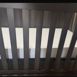 Baby Crib 