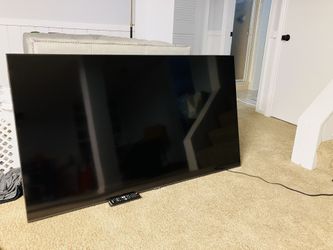 60 IN Samsung Smart TV