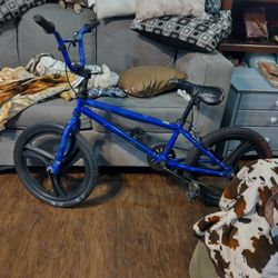 Need To Sell This Thing Right ASAP..Need The Money To Give To My Wife Because She Brings In All The Money And We Need Cleaning Supplies And Food For T