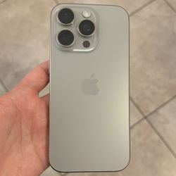 iPHONE 16 PRO ATT/CRICKET